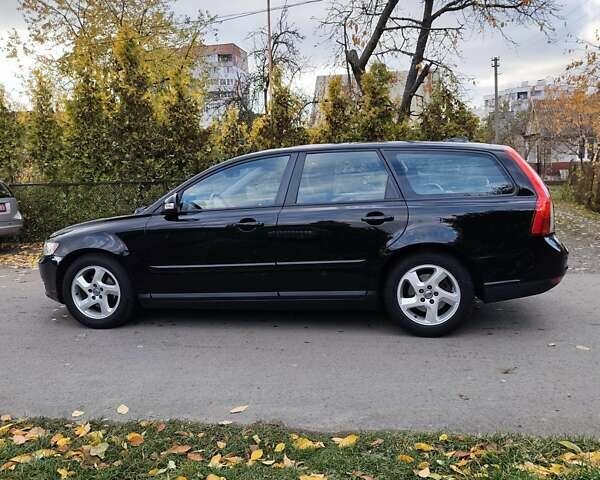 Черный Вольво В50, объемом двигателя 1.6 л и пробегом 236 тыс. км за 8400 $, фото 18 на Automoto.ua