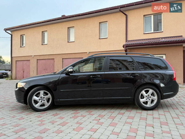 Чорний Вольво V50, об'ємом двигуна 1.6 л та пробігом 211 тис. км за 7995 $, фото 9 на Automoto.ua