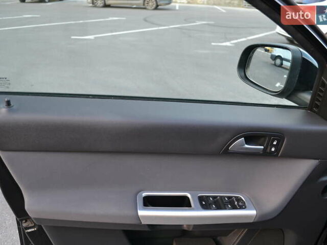 Черный Вольво В50, объемом двигателя 1.6 л и пробегом 218 тыс. км за 7600 $, фото 28 на Automoto.ua