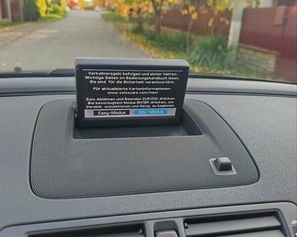 Черный Вольво В50, объемом двигателя 1.6 л и пробегом 236 тыс. км за 8400 $, фото 38 на Automoto.ua