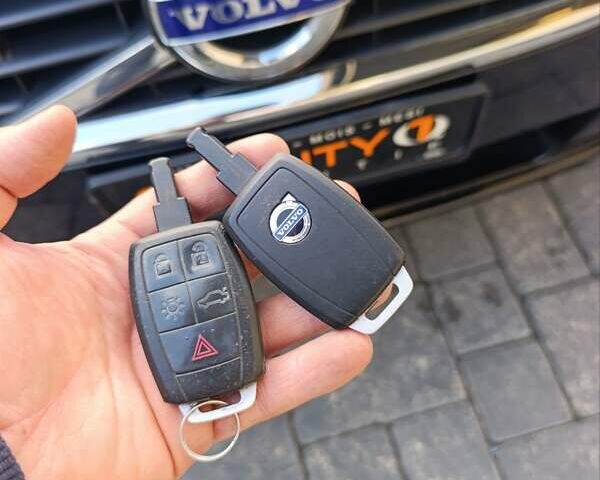 Черный Вольво В50, объемом двигателя 1.6 л и пробегом 236 тыс. км за 8400 $, фото 21 на Automoto.ua