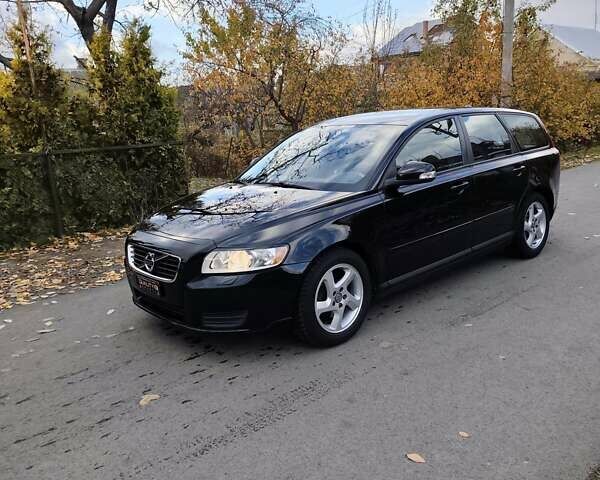 Черный Вольво В50, объемом двигателя 1.6 л и пробегом 236 тыс. км за 8400 $, фото 16 на Automoto.ua