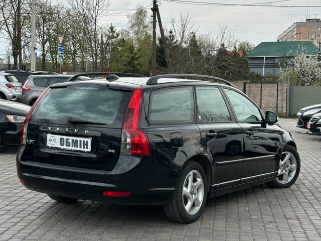 Чорний Вольво V50, об'ємом двигуна 1.6 л та пробігом 170 тис. км за 9250 $, фото 5 на Automoto.ua
