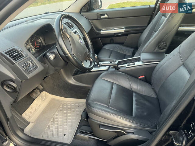 Черный Вольво В50, объемом двигателя 2 л и пробегом 284 тыс. км за 9200 $, фото 19 на Automoto.ua