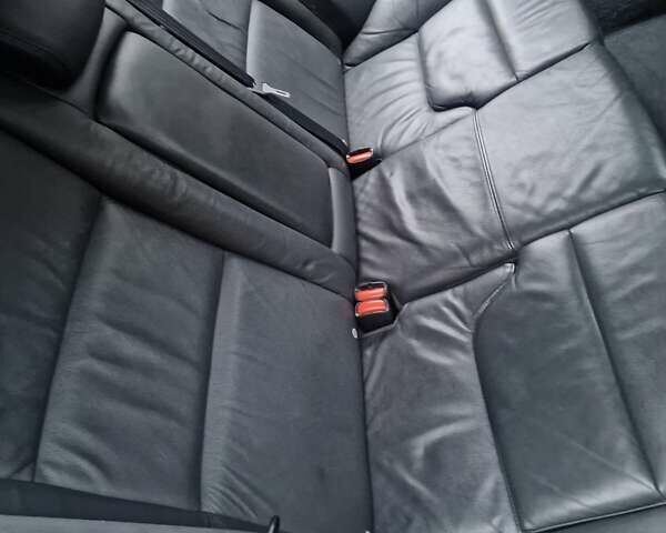 Чорний Вольво V50, об'ємом двигуна 1.6 л та пробігом 158 тис. км за 7500 $, фото 32 на Automoto.ua