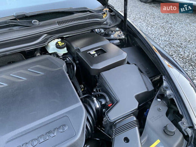 Черный Вольво В50, объемом двигателя 1.6 л и пробегом 252 тыс. км за 8200 $, фото 14 на Automoto.ua