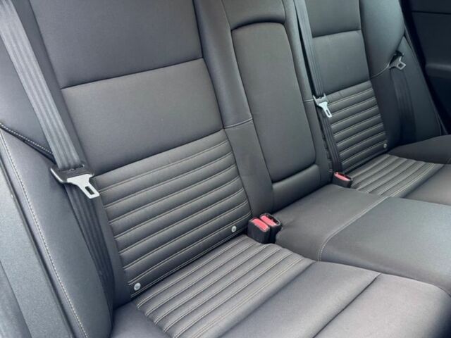 Чорний Вольво V50, об'ємом двигуна 2 л та пробігом 227 тис. км за 10500 $, фото 17 на Automoto.ua