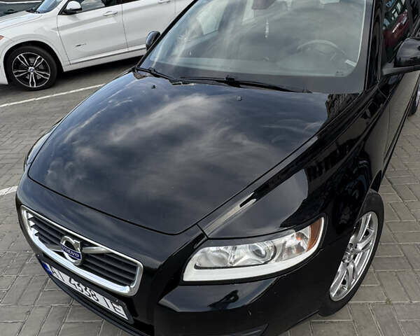 Черный Вольво В50, объемом двигателя 1.6 л и пробегом 316 тыс. км за 7299 $, фото 27 на Automoto.ua