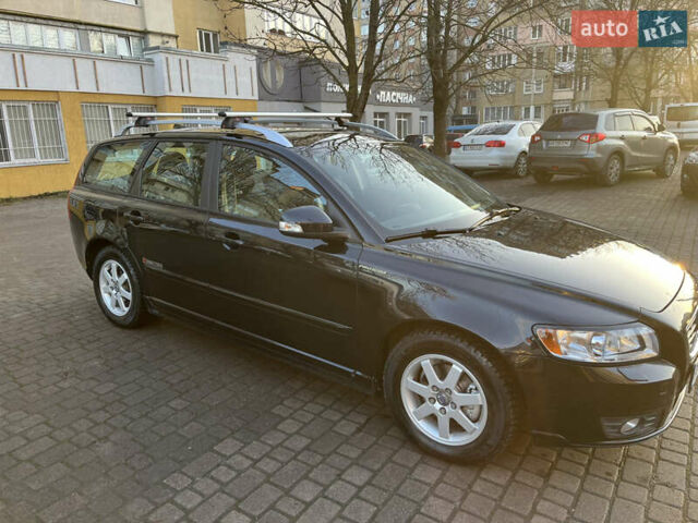 Черный Вольво В50, объемом двигателя 1.56 л и пробегом 210 тыс. км за 8500 $, фото 8 на Automoto.ua