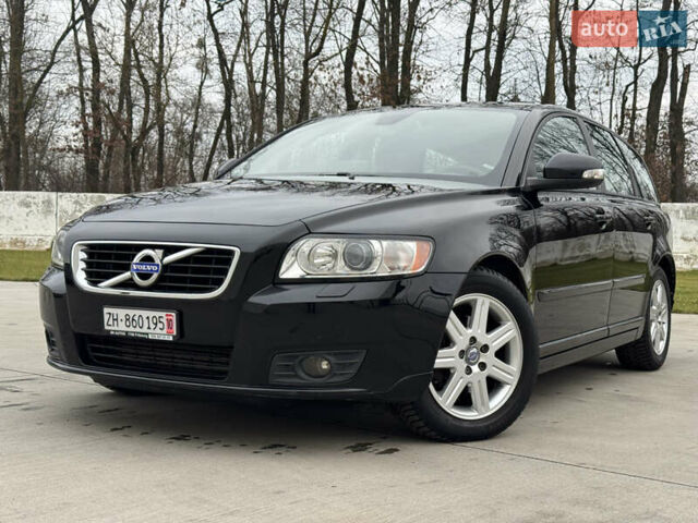 Черный Вольво В50, объемом двигателя 1.6 л и пробегом 217 тыс. км за 8550 $, фото 5 на Automoto.ua