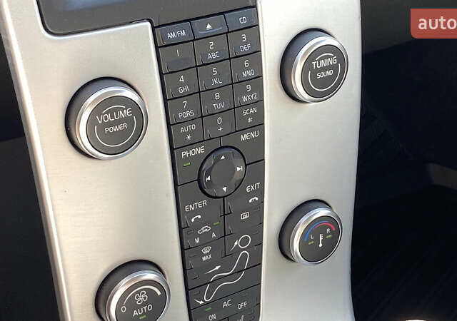 Черный Вольво В50, объемом двигателя 1.6 л и пробегом 197 тыс. км за 8200 $, фото 38 на Automoto.ua