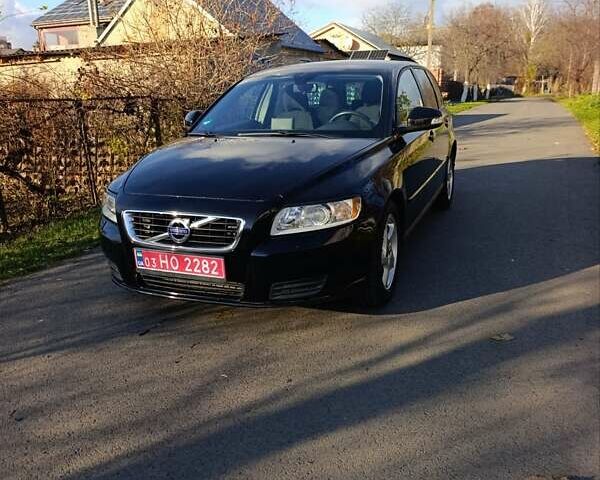 Черный Вольво В50, объемом двигателя 1.6 л и пробегом 236 тыс. км за 8400 $, фото 10 на Automoto.ua