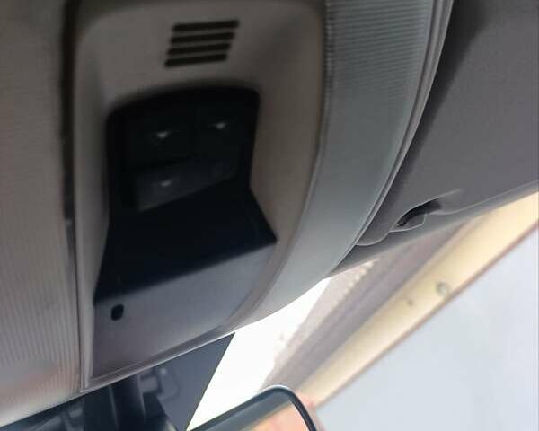 Чорний Вольво V50, об'ємом двигуна 1.6 л та пробігом 236 тис. км за 8200 $, фото 56 на Automoto.ua