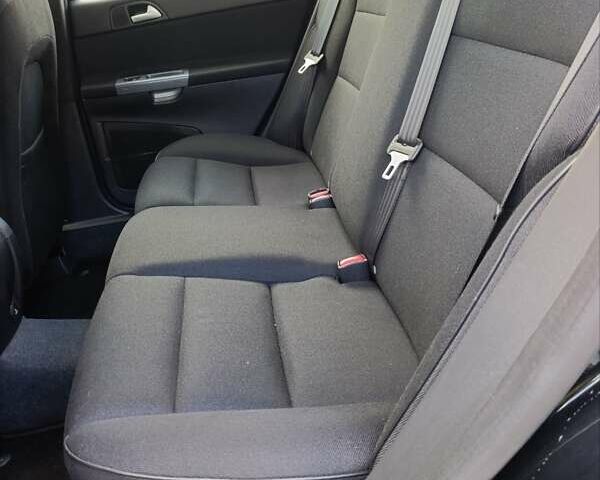 Черный Вольво В50, объемом двигателя 1.6 л и пробегом 236 тыс. км за 8400 $, фото 35 на Automoto.ua