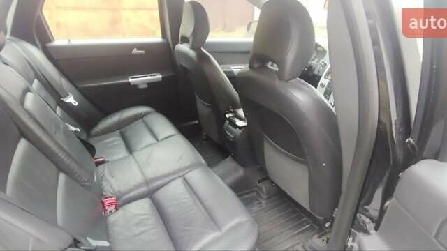 Черный Вольво В50, объемом двигателя 1.56 л и пробегом 260 тыс. км за 6900 $, фото 11 на Automoto.ua