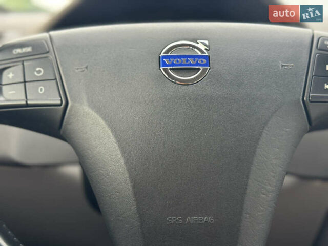 Чорний Вольво V50, об'ємом двигуна 1.6 л та пробігом 214 тис. км за 8999 $, фото 50 на Automoto.ua
