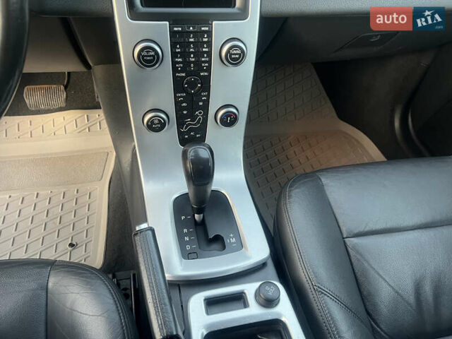 Черный Вольво В50, объемом двигателя 2 л и пробегом 284 тыс. км за 9200 $, фото 16 на Automoto.ua