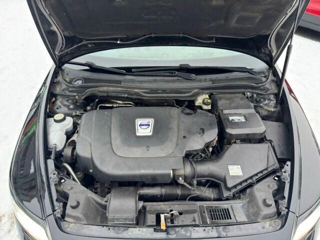 Чорний Вольво V50, об'ємом двигуна 2 л та пробігом 227 тис. км за 10500 $, фото 23 на Automoto.ua