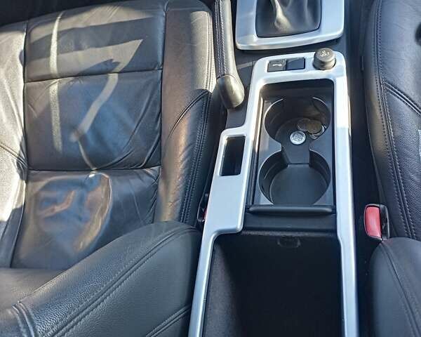 Черный Вольво В50, объемом двигателя 1.6 л и пробегом 283 тыс. км за 8300 $, фото 22 на Automoto.ua