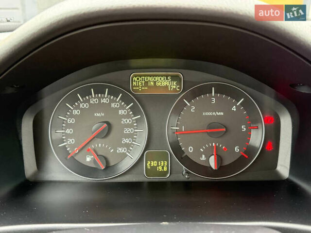 Вольво В50 2011 в Стрые на Automoto.ua Черный Вольво В50, объемом двигателя 1.6 л и пробегом 230 тыс. км за 8250 $, фото 62 на Automoto.ua