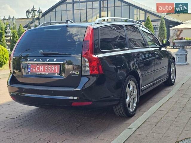 Черный Вольво В50, объемом двигателя 1.6 л и пробегом 210 тыс. км за 8499 $, фото 11 на Automoto.ua
