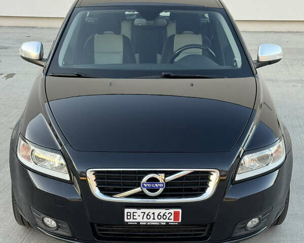 Черный Вольво В50, объемом двигателя 1.6 л и пробегом 235 тыс. км за 9350 $, фото 9 на Automoto.ua