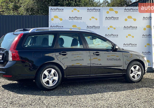 Черный Вольво В50, объемом двигателя 1.6 л и пробегом 197 тыс. км за 8200 $, фото 51 на Automoto.ua