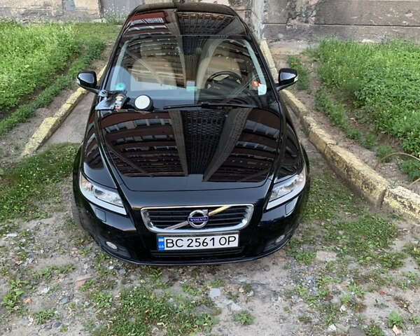 Черный Вольво В50, объемом двигателя 1.6 л и пробегом 307 тыс. км за 8200 $, фото 25 на Automoto.ua