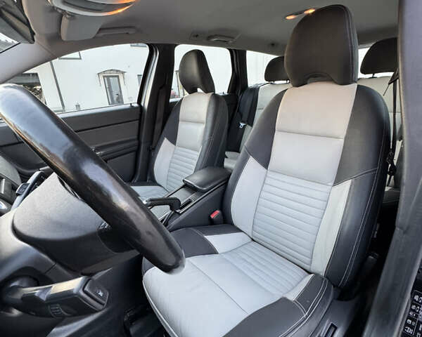 Черный Вольво В50, объемом двигателя 1.6 л и пробегом 235 тыс. км за 9350 $, фото 35 на Automoto.ua