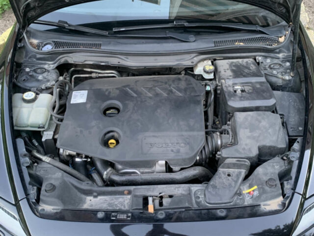 Чорний Вольво V50, об'ємом двигуна 1.6 л та пробігом 307 тис. км за 7900 $, фото 18 на Automoto.ua
