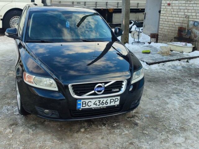 Черный Вольво В50, объемом двигателя 1.6 л и пробегом 210 тыс. км за 9000 $, фото 32 на Automoto.ua