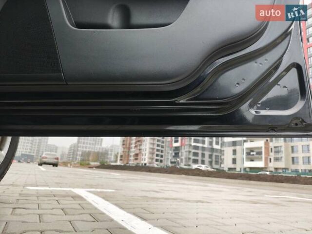 Чорний Вольво V50, об'ємом двигуна 1.56 л та пробігом 340 тис. км за 7000 $, фото 20 на Automoto.ua