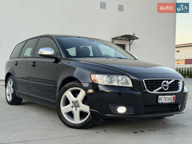 Черный Вольво В50, объемом двигателя 1.6 л и пробегом 235 тыс. км за 8850 $, фото 15 на Automoto.ua