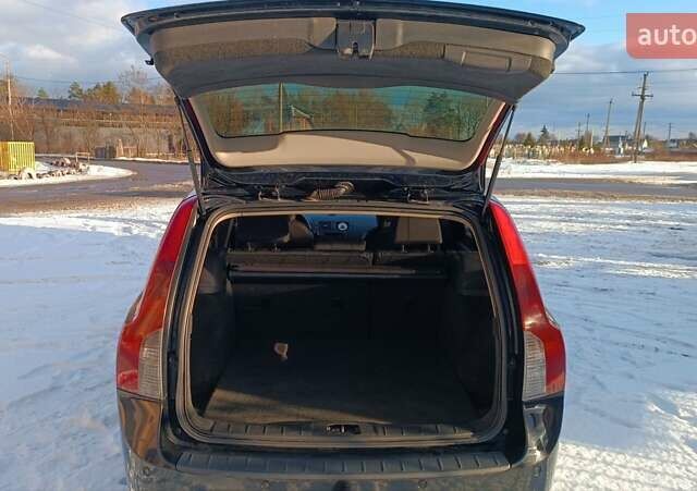 Чорний Вольво V50, об'ємом двигуна 1.6 л та пробігом 332 тис. км за 6750 $, фото 34 на Automoto.ua