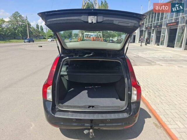 Чорний Вольво V50, об'ємом двигуна 1.56 л та пробігом 242 тис. км за 8700 $, фото 24 на Automoto.ua