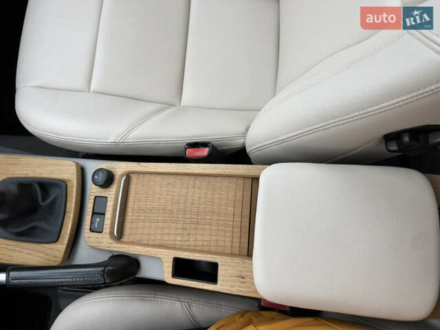 Чорний Вольво V50, об'ємом двигуна 1.6 л та пробігом 214 тис. км за 8590 $, фото 55 на Automoto.ua