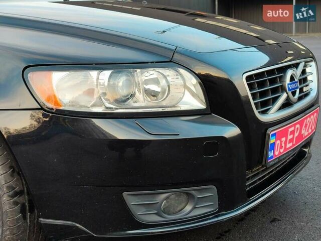 Черный Вольво В50, объемом двигателя 1.6 л и пробегом 255 тыс. км за 9499 $, фото 12 на Automoto.ua