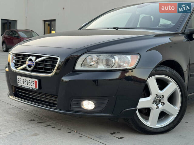 Черный Вольво В50, объемом двигателя 1.6 л и пробегом 235 тыс. км за 9350 $, фото 55 на Automoto.ua