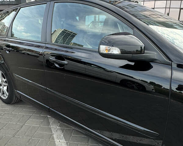 Черный Вольво В50, объемом двигателя 1.6 л и пробегом 316 тыс. км за 7299 $, фото 21 на Automoto.ua