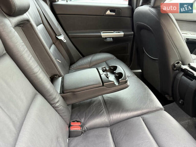 Черный Вольво В50, объемом двигателя 1.6 л и пробегом 244 тыс. км за 8850 $, фото 79 на Automoto.ua