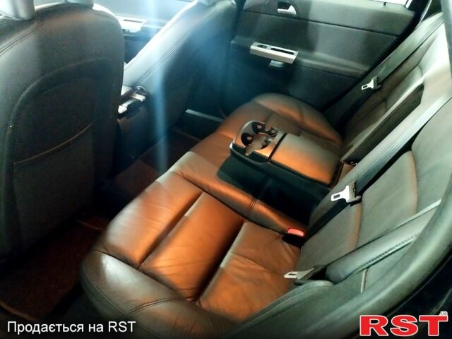 Чорний Вольво V50, об'ємом двигуна 1.6 л та пробігом 192 тис. км за 8750 $, фото 7 на Automoto.ua