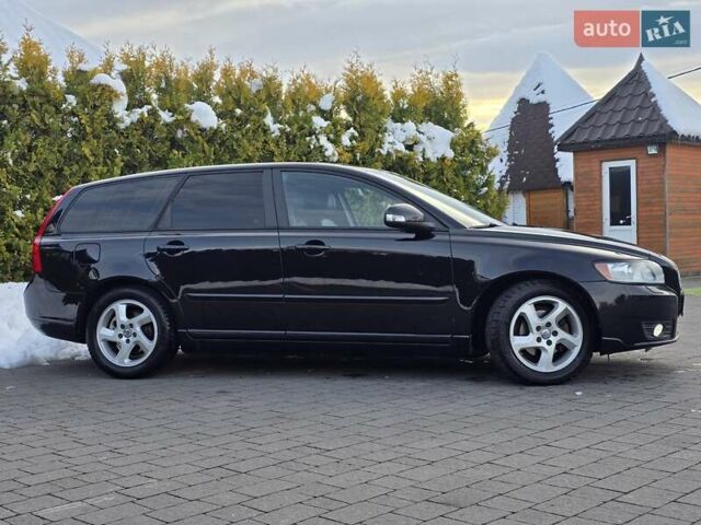 Черный Вольво В50, объемом двигателя 1.6 л и пробегом 192 тыс. км за 8599 $, фото 16 на Automoto.ua