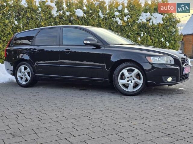 Черный Вольво В50, объемом двигателя 1.6 л и пробегом 192 тыс. км за 8599 $, фото 19 на Automoto.ua