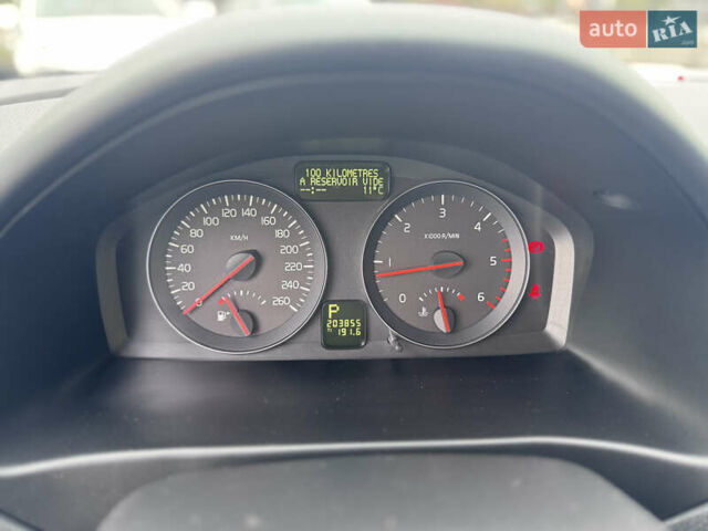 Черный Вольво В50, объемом двигателя 2 л и пробегом 200 тыс. км за 11300 $, фото 36 на Automoto.ua