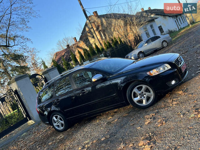 Черный Вольво В50, объемом двигателя 1.6 л и пробегом 228 тыс. км за 8999 $, фото 17 на Automoto.ua