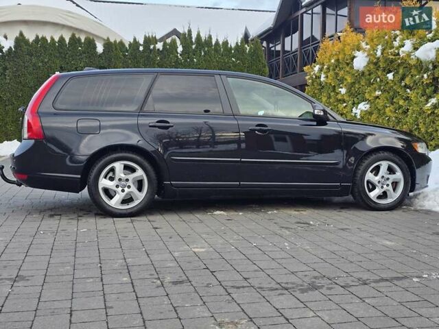 Черный Вольво В50, объемом двигателя 1.6 л и пробегом 192 тыс. км за 8599 $, фото 111 на Automoto.ua