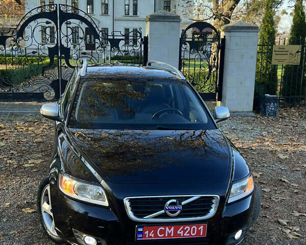 Черный Вольво В50, объемом двигателя 1.6 л и пробегом 228 тыс. км за 8999 $, фото 23 на Automoto.ua