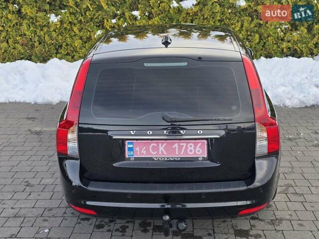 Черный Вольво В50, объемом двигателя 1.6 л и пробегом 192 тыс. км за 8599 $, фото 115 на Automoto.ua