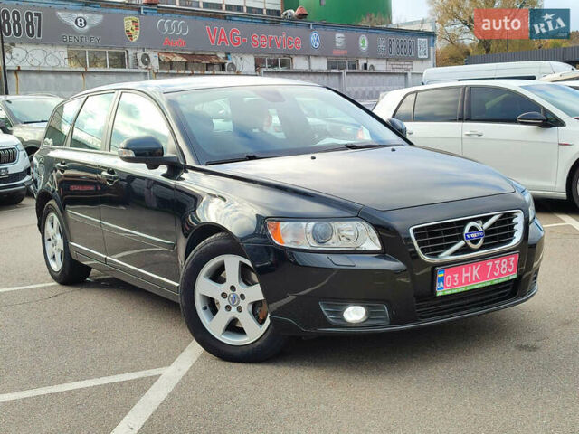Черный Вольво В50, объемом двигателя 2 л и пробегом 200 тыс. км за 11300 $, фото 59 на Automoto.ua