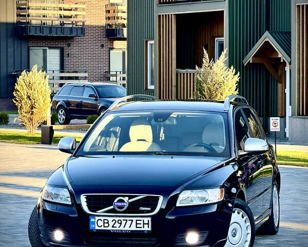 Чорний Вольво V50, об'ємом двигуна 1.56 л та пробігом 242 тис. км за 8200 $, фото 4 на Automoto.ua